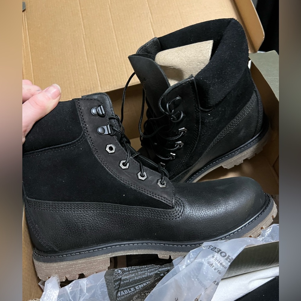 Timberland Marongui Boots size 9.5 new. Never worn